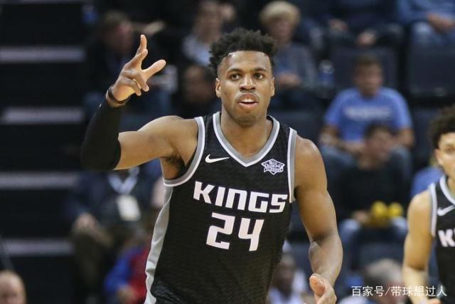 英格兰联赛杯8强赛 远藤航被利物浦评为队内最佳