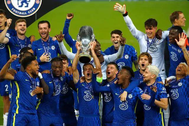 马穆凯拉什维利1年220万回归马刺 上季场均4+3